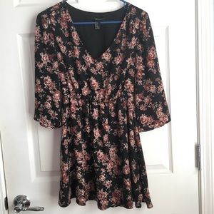 Black/Red Floral (Mini) Dress with shorts
